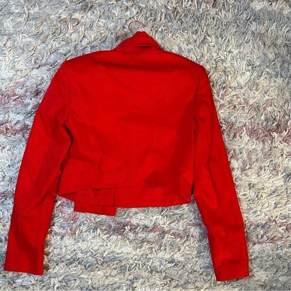 Alice and Olivia Adair Red Crop Blazer w/ Tie. ECU! - Picture 5 of 6